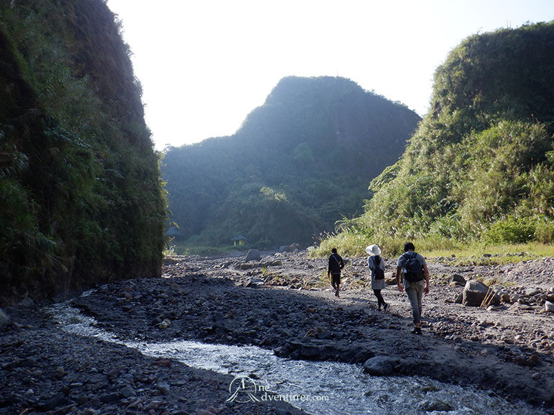 mt pinatubo one adventurer hike