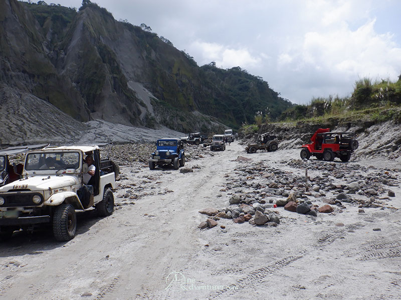 mt pinatubo one adventurer 4x4 parked