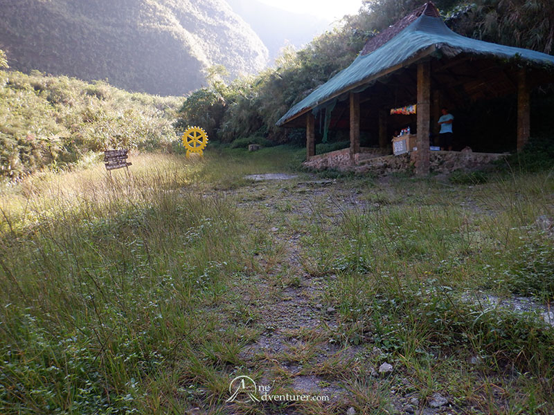 mt pinatubo one adventurer rest stop