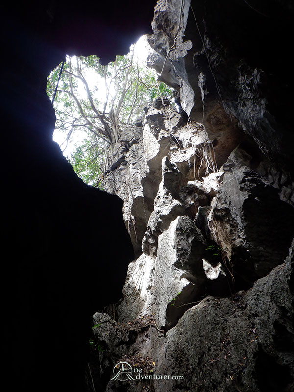 bayukbok caves intro